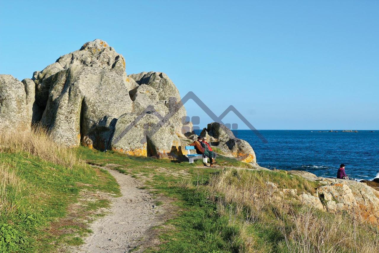 Localise - M3A La Maison Du Pecheur Au Guilvinec - Chambres Vue Mer - A 20M De La Mer Situee A La Pointe De Men Meur - Tout A Pied, Plage, Port, Centre, Commerces, Marche - Wifi Inclus - Linge De Lit Inclus - Jardin Clos - En Option , Menage Et Servi 外观 照片